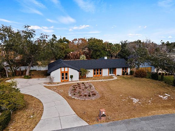 3rd image of 7337 Branchtree Dr