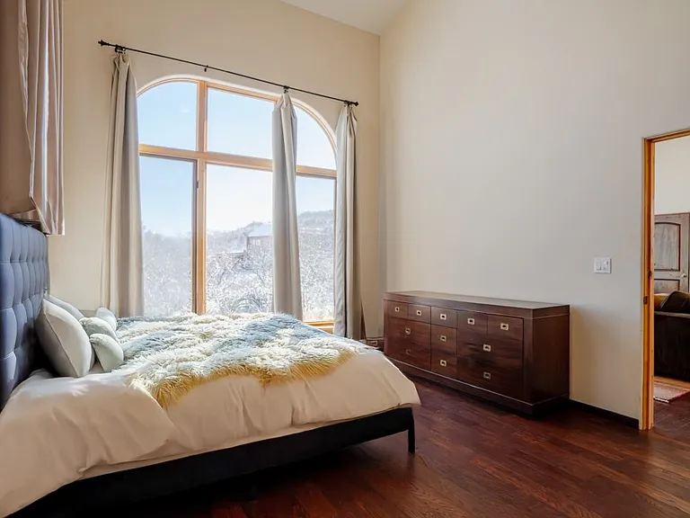 2310 Juniper Hill Dr — Photo 14