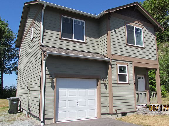 3rd image of 648 Joy St