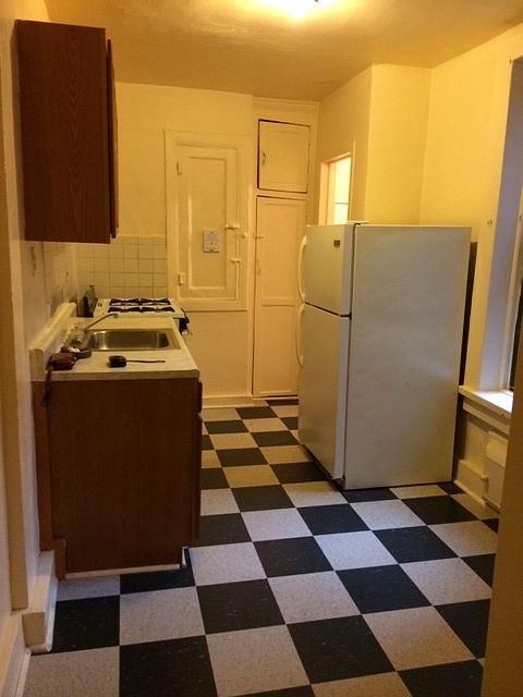 1st image of 305 Martense St APT 3C