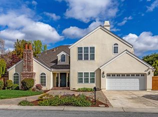 1555 Montebello Oaks Ct, Los Altos, CA 94024