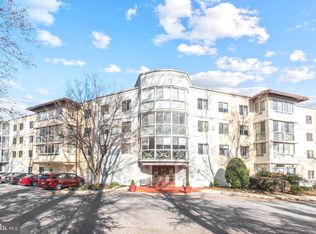 14809 Pennfield Cir APT 304, Silver Spring, MD 20906