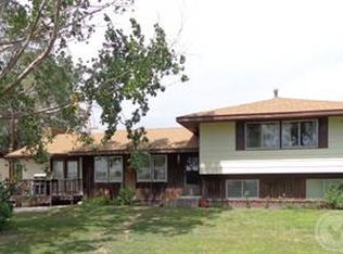 889 Riverside Ave, Powell, WY 82435