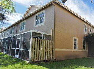 1868 Salerno Cir, Fort Lauderdale, FL 33327