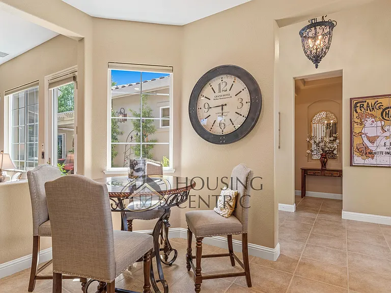 4005 Royal Troon Dr — Photo 27