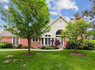 4412 Four Winds Ln, Northbrook, IL 60062