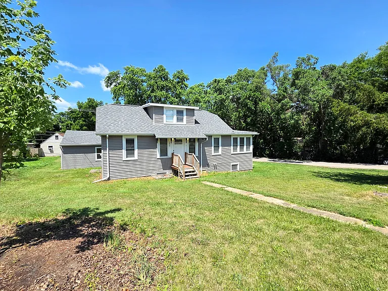3823 E Wonder Lake Rd — Photo 42