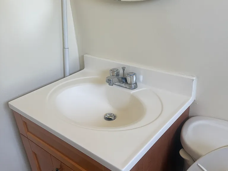 Buena Vista Dr SE — Photo 8