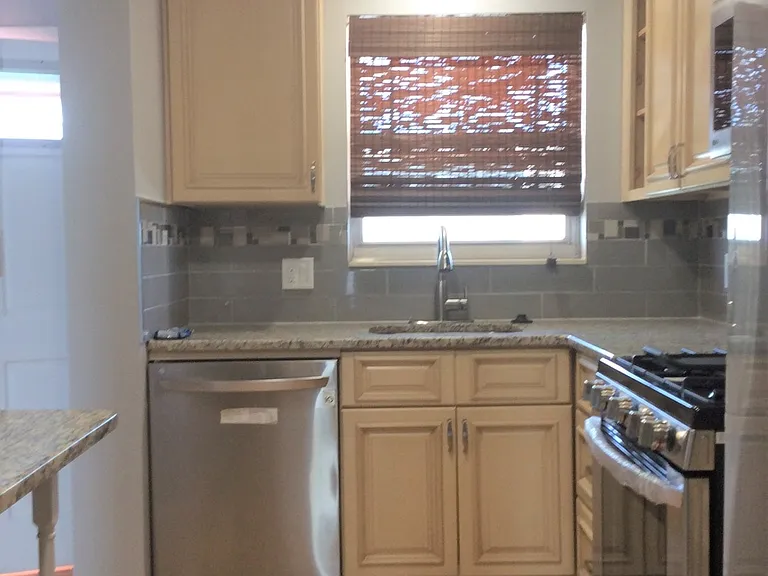 6025 Shore Blvd S #604 — Photo 5