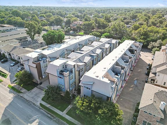 2nd image of 4910 Live Oak St #7