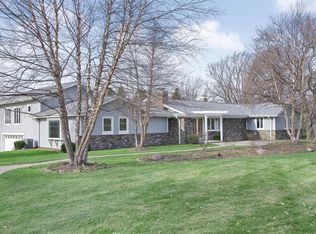 3N126 Fair Oaks Rd, West Chicago, IL 60185