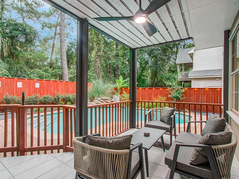 35 Alden Glen Dr — Photo 37