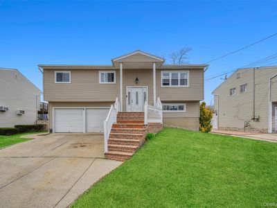 3 Ozone Place, Massapequa, NY, 11758