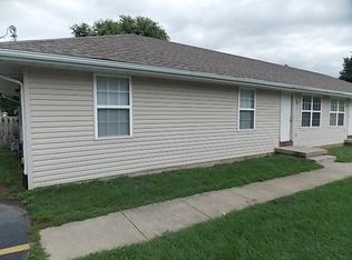 3118 W Commercial St APT A, Springfield, MO 65802