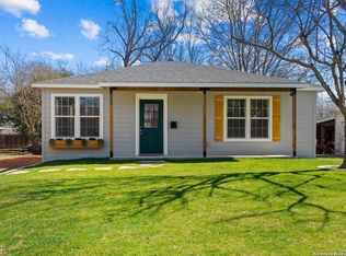 334 W Main St, Kerrville, TX 78028