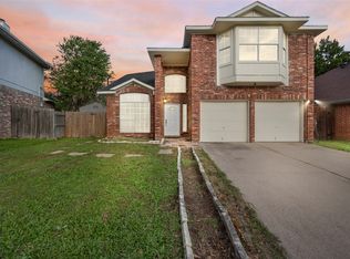 917 Grasswood Dr, Arlington, TX 76017