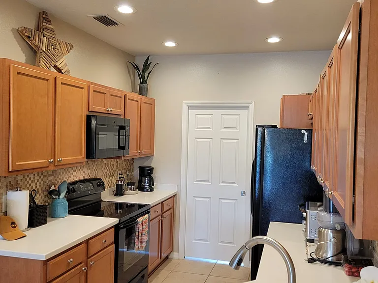 3716 82nd Avenue Cir E #102 — Photo 3