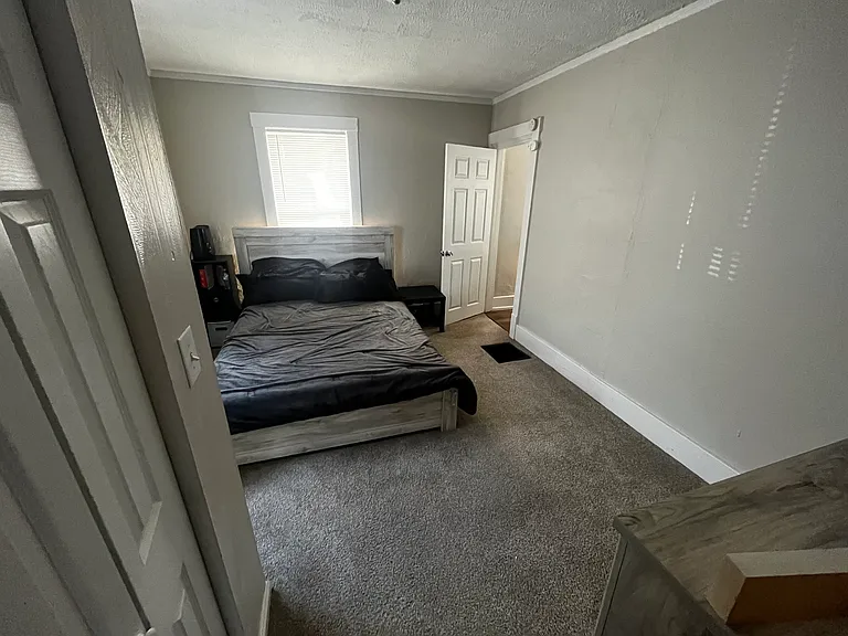 2913 N Avalon Pl — Photo 7