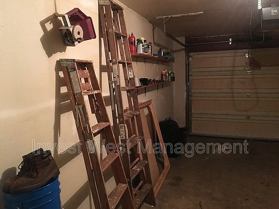 3rd image of 1103 NE 142nd Ave