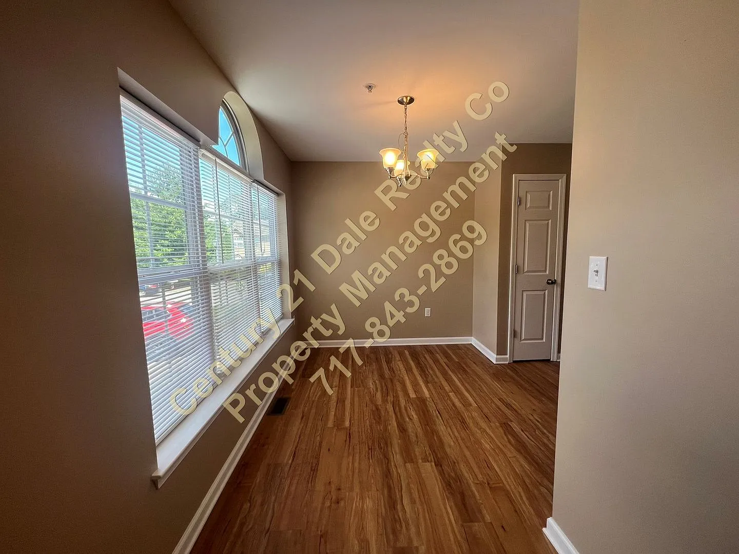 Beautiful 3 Bedroom Condo in Manchester PA — Photo 3