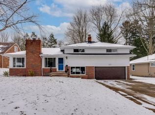 3121 Harriet Rd, Stow, OH 44224
