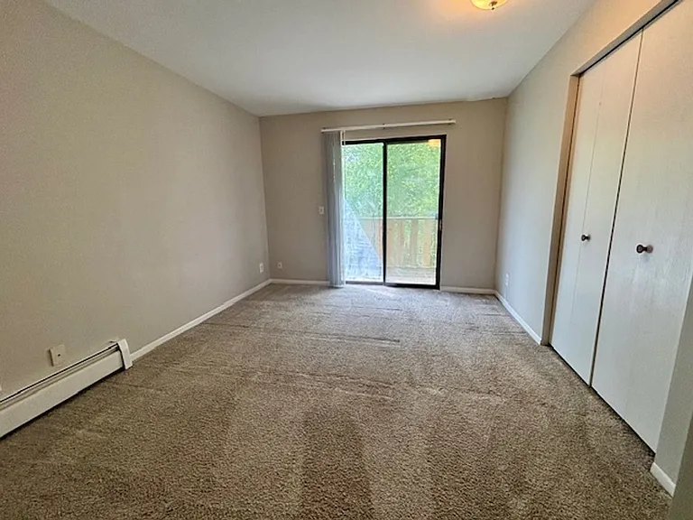 Oak Valley Apartments — Photo 80