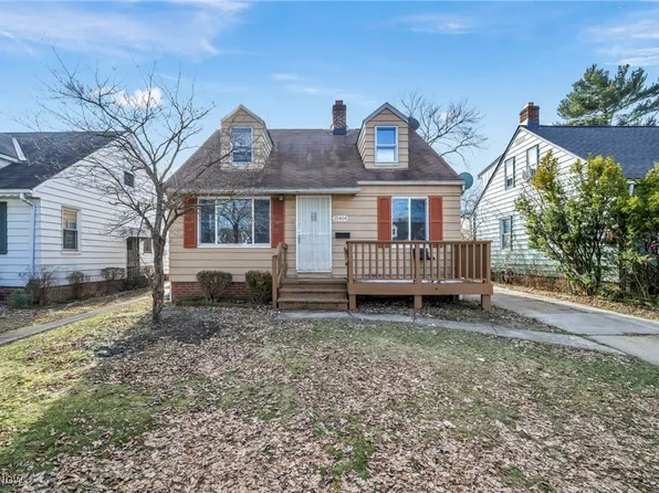 15404 Fernway Dr, Maple Heights, OH 44137
