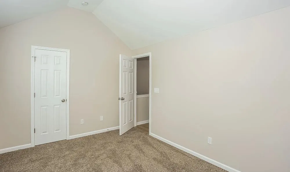 3 bed, 2.5 bath, 1521 sqft, $2,045 — Photo 1