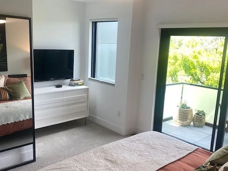 2465 Walnut St #9 — Photo 35