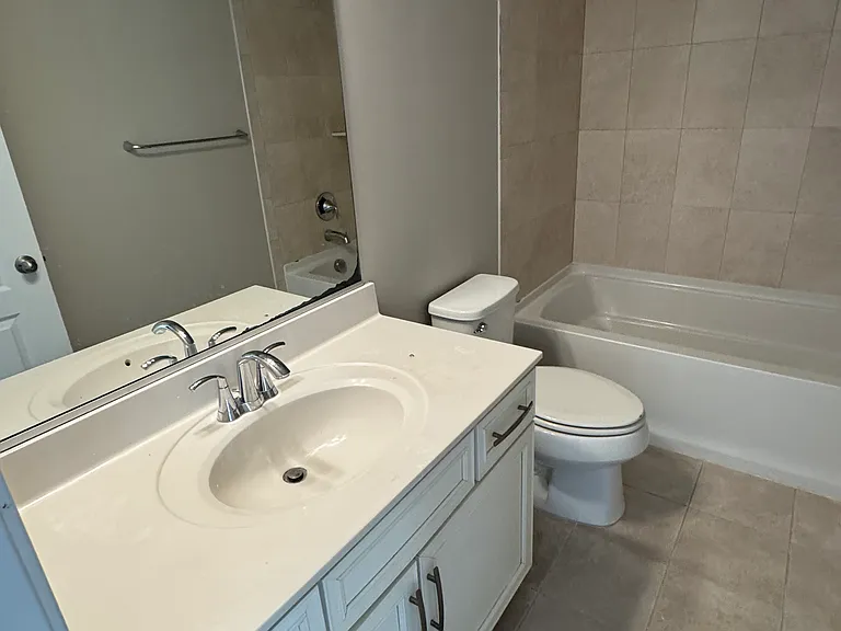 3685 Chippendale Cir — Photo 18