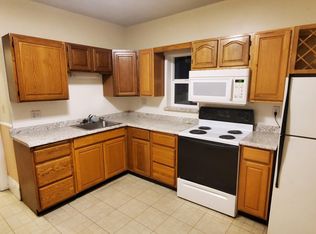 117 Chestnut St, Waltham, MA 02453