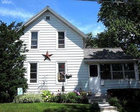 1st image of 235 Waverly Pl
