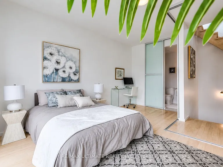 126 Spadina Rd #5 — Photo 12