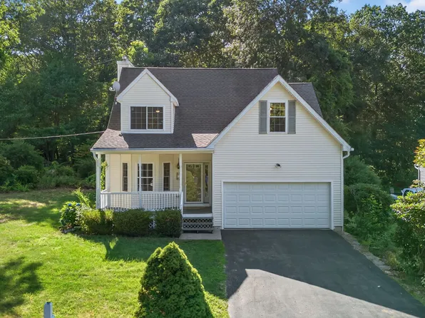 62 Ridgewood Drive, Norwich, CT 06360