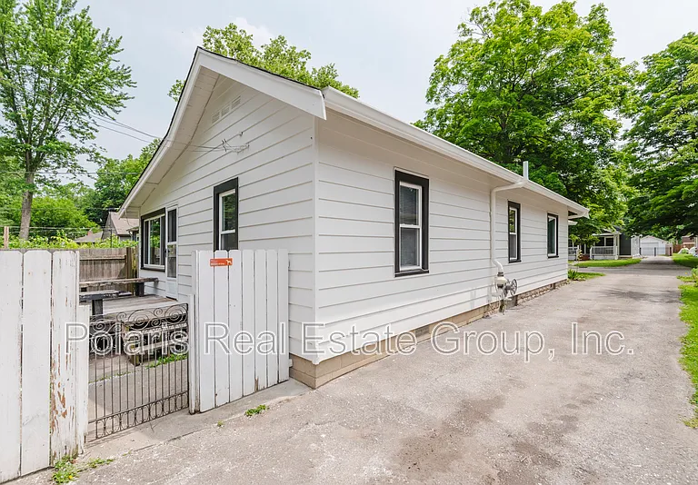 6222 Kingsley Dr — Photo 25