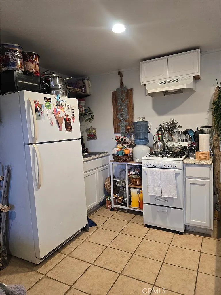 Studio, 455 sqft, $1,350 — Photo 3