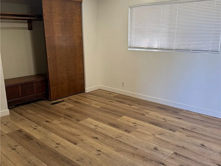 956 Teakwood Dr — Photo 11