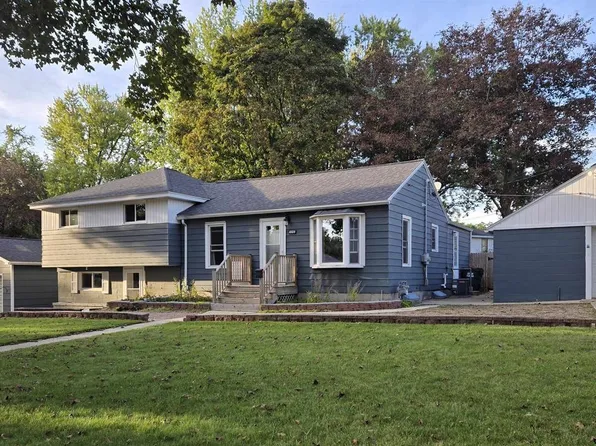 1005 West Franklin Street, Portage, WI 53901