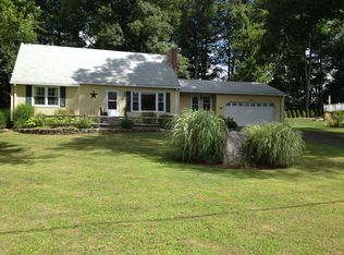 13 Colony Rd, Canton, CT 06019