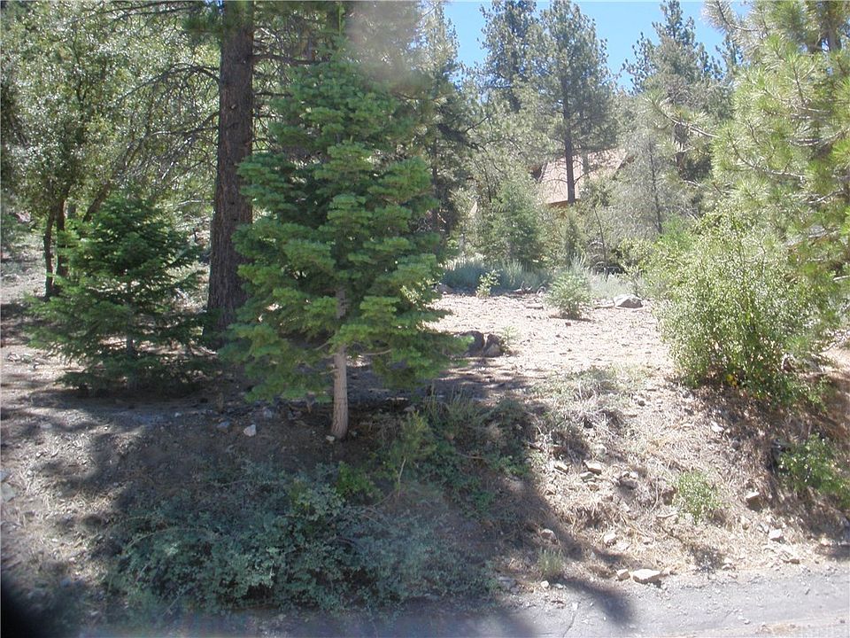 2nd image of 15024 Chestnut Dr