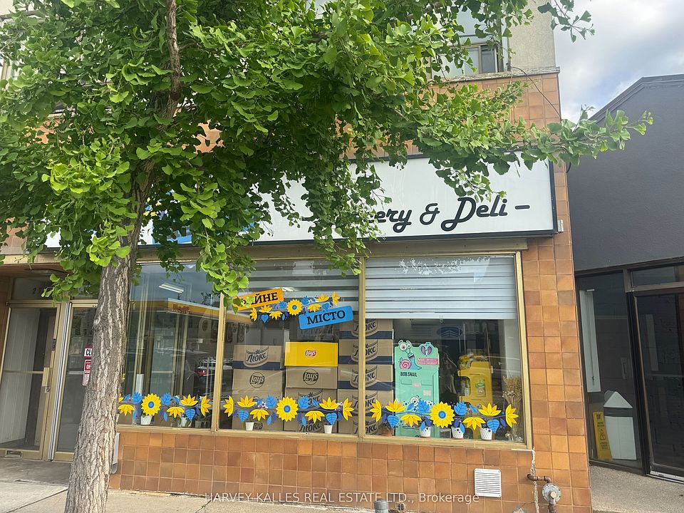 2nd image of 2792 Lake Shore Blvd W