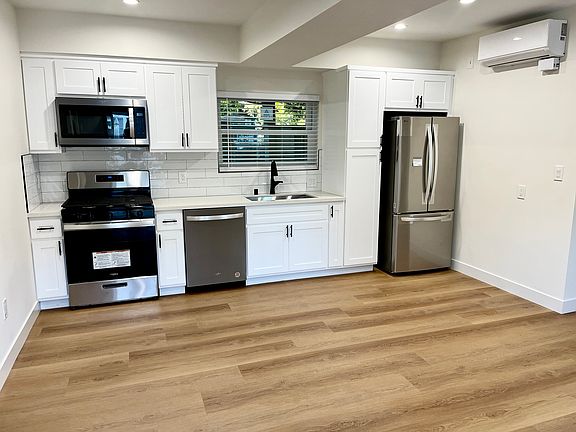 2nd image of 349 Molino Ave #C