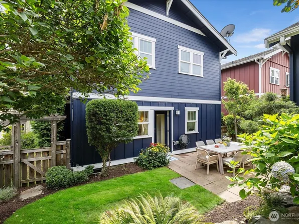 5925 31st Avenue SW, Seattle, WA 98126