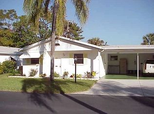 6020 Hibiscus Dr, Bradenton, FL 34207