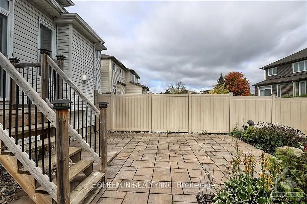 4 bed, $2,800 — Photo 3