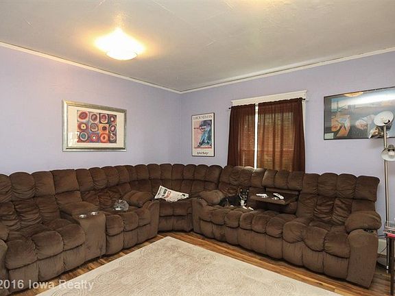 2nd image of 665 N 35th St