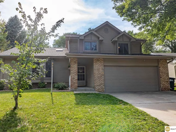 856 N 150th St, Omaha, NE 68154