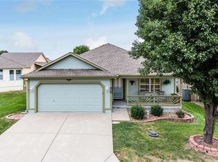 606 Twilight Dr, Raymore, MO 64083