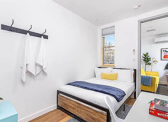 5th image of 635 Sterling Pl #4R