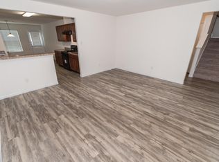 2914 Junction Dr, Houston, TX 77045